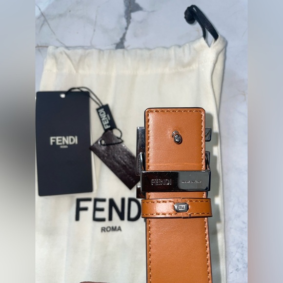 Fendi Cintura Reversible belt in brown/tobacco - Picture 4 of 6